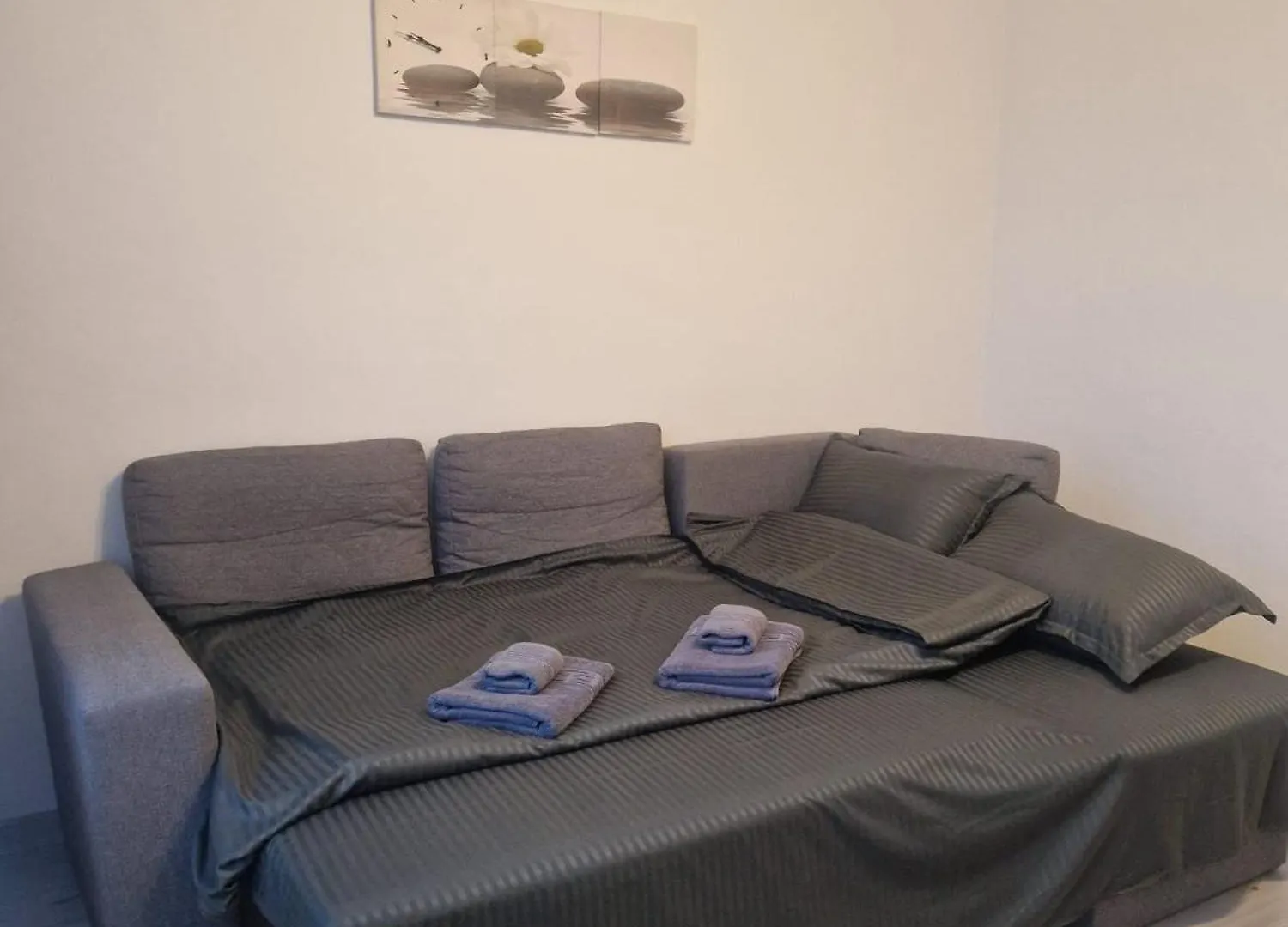 Sala Palatului Apartment Bucharest Romania