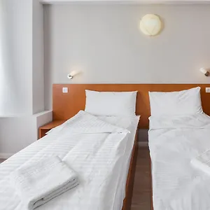 Hotel Elizeu, Bucarest