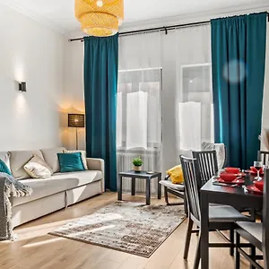 Apartament Urban Utopia - National Theatre view, Bucureşti