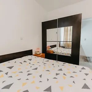 Apartament Piata Amzei Nr.1, Bucureşti